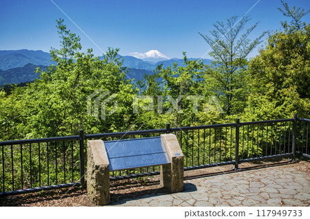 Mount Takao summit Mount Fuji viewed from the observation deck in early May Mount Takao summit Mount Fuji viewed from the observation deck in early May 117949733