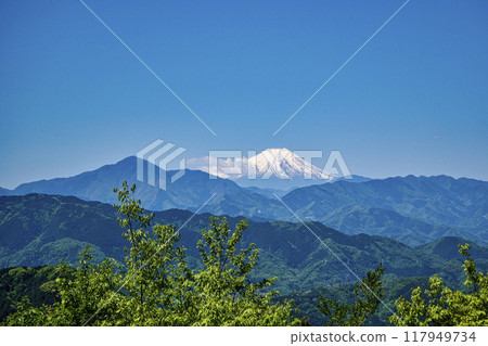 Mount Takao summit Mount Fuji viewed from the observation deck in early May 117949734