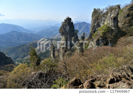 The rocky peaks of the Second Stone Gate and the observation deck from the plaza in front of the Fourth Stone Gate of Mt. Myogi 117949967