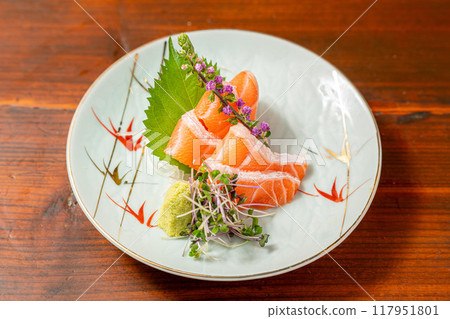 Delicious salmon sashimi 117951801