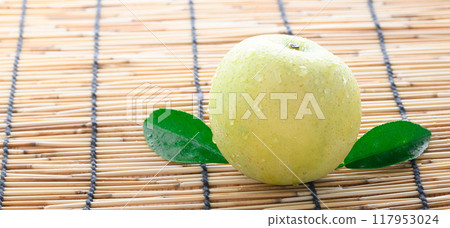 Fresh 20th Century Pears 117953024