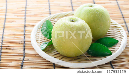 Autumn Taste Nijisseiki Pear 117953159