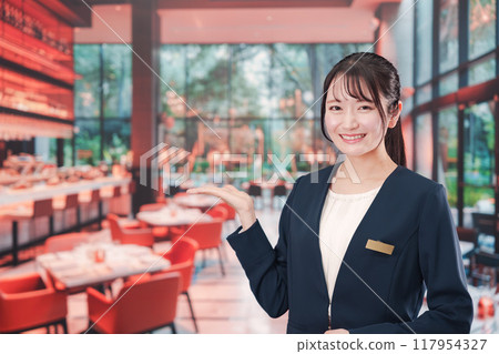 Young woman working in a restaurant 117954327