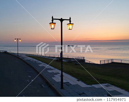 Aerial view of the deserted Cape Soya coast at dusk Aerial view of the deserted Cape Soya coast at dusk 117954971