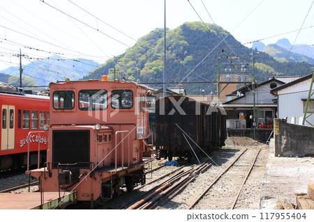 Scenery of Shimonita Station on the Joshin Dentetsu Line 117955404