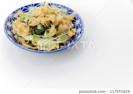 Marinated ear cartilage 117955829