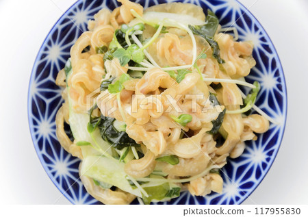 Marinated ear cartilage 117955830