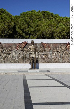 Canakkale, Turkey - August 18, 2024, anakkale Martyrs' Monument, It was built in 1915 in memory of the Turkish soldiers who lost their lives in the Gallipoli Campaign during World War I. 117959025
