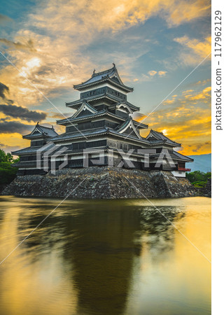 [黃金時刻]國寶松本城[7月] 117962129