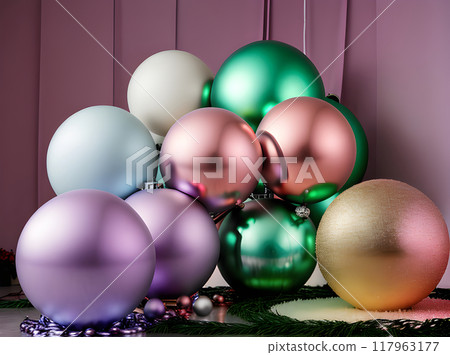 Sculpture shines in pastel tones of light. 117963177