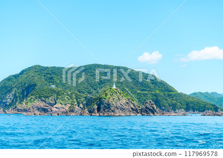 Spectacular ocean view from the boat Spectacular ocean view from the boat 117969578