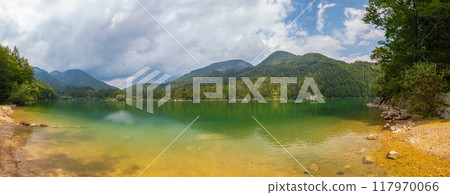 lake Schwarzensee and mountains, Alps, Austria 117970066