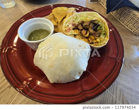 沖繩縣北谷美濱鎮度假村美國村午餐捲餅 117974034