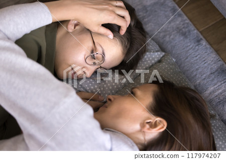 Mother support teen daughter during difficult period of life 117974207