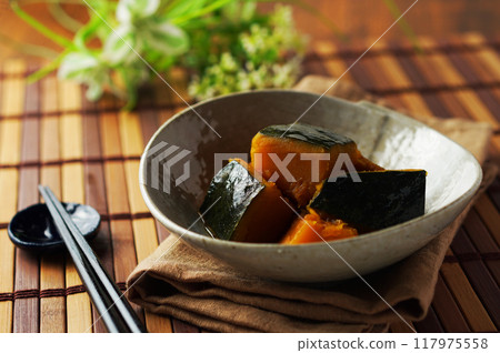 Boiled pumpkin  117975558