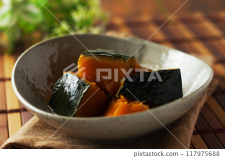 Boiled pumpkin  117975688