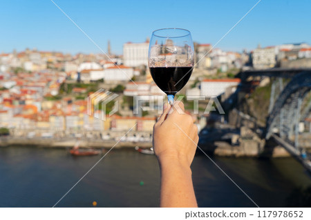 historic town of Porto, Portugal 117978652