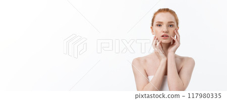 Natural Beauty Portrait. Beautiful Spa Woman . Perfect Fresh Skin. 117980335