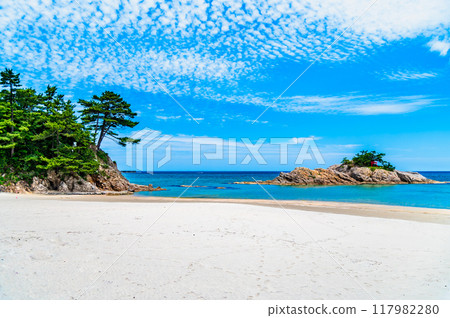 Tottori Uradome Coast Uradome Beach 117982280