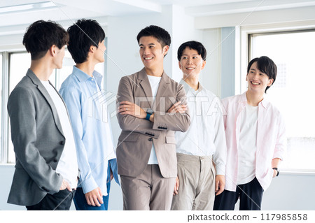 創投公司工程師 117985858