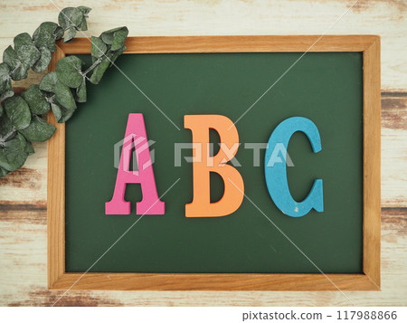 ABC letters on a blackboard, three options, choices, suggestions 117988866