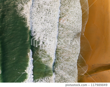 Beautiful sea beach and waves texture in sunny summer day background,Phuket Thailand 117989849