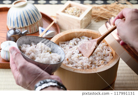 grains, assorted grain, five grained rice 117991131