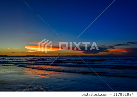 Sister's Beach Evening Scene 117991984