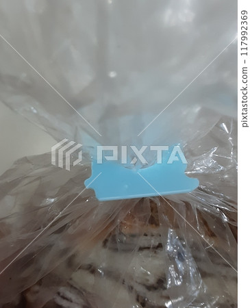 Bag closure (for closing bread bags) 117992369