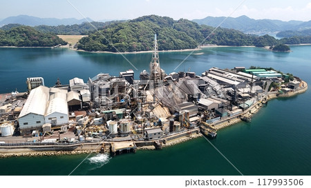 Aerial view of Gunkanjima [Chigiri Island] in the Seto Inland Sea TIG_009 117993506