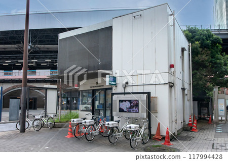 Tokyo Metropolitan Police Department Atago Police Station Shinbashi Station Police Box, Shinbashi, Minato Ward, Tokyo Tokyo Metropolitan Police Department Atago Police Station Shinbashi Station Police Box, Shinbashi, Minato Ward, Tokyo 117994428