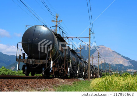 [Sangi Railway] Taki 1900 series and Mt. Fujiwara (Sangi Line: Sanri - Nyukawa) 117995668