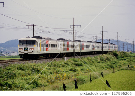 2006: 7 cars of the 185 series express train Minakami on the Joetsu Line 2006: 7 cars of the 185 series express train Minakami on the Joetsu Line 117996205