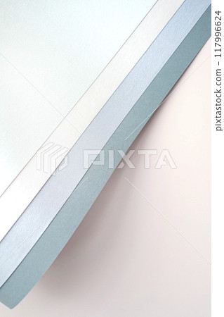Background with a motif of traditional Korean colors and a colored jeogori 117996624