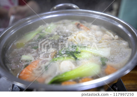 This is what delicious shabu-shabu looks like. 117997250