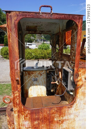 Locomotive EB403: Driver's seat, preserved in the Yanahara Fureai Mine Park, Misaki Town, Okayama Prefecture Locomotive EB403: Driver's seat, preserved in the Yanahara Fureai Mine Park, Misaki Town, Okayama Prefecture 117999123
