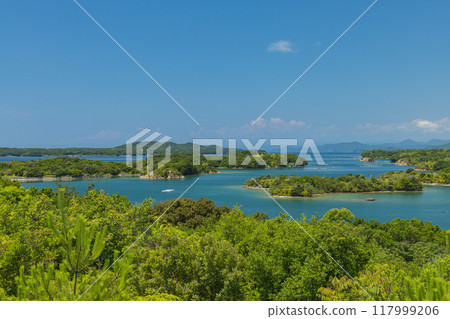 View of the islands and Ago Bay from Kirigaki Observatory in Tomoyama Park, Shima City, Mie Prefecture, Japan 117999206