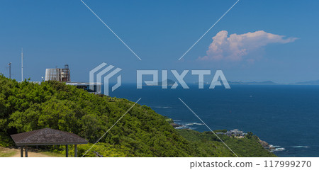 The Pacific Ocean and Ama Terrace as seen from Toba Observatory along Pearl Road in Toba City, Mie Prefecture, Japan 117999270