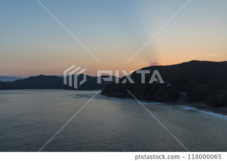 Shiokahama Beach and sunset in Shima City, Mie Prefecture, Japan Shiokahama Beach and sunset in Shima City, Mie Prefecture, Japan 118000065