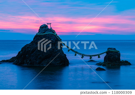 Japan: Meoto Iwa and the morning sky at Futami Okitama Shrine in Futamiura, Ise City, Mie Prefecture 118000309