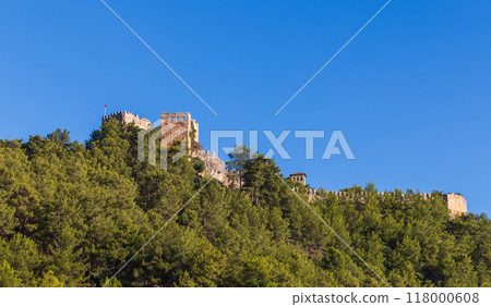 Landscape with walls and landward fortress of Alanya Kale, Turkey 118000608