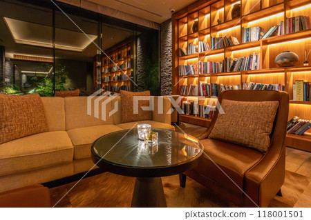 北海道新雪谷度假酒店,東山新雪谷村,麗思卡爾頓保護區夜間大廳酒廊 北海道新雪谷度假酒店,東山新雪谷村,麗思卡爾頓保護區夜間大廳酒廊 118001501