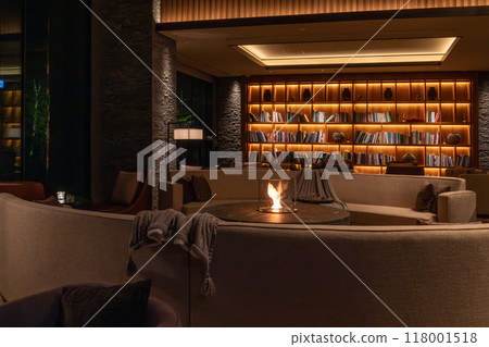 北海道新雪谷度假酒店,東山新雪谷村,麗思卡爾頓保護區夜間大廳酒廊 北海道新雪谷度假酒店,東山新雪谷村,麗思卡爾頓保護區夜間大廳酒廊 118001518