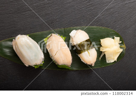 鮑魚握壽司 118002314