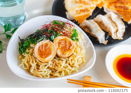 Mazesoba and gyoza 118002375