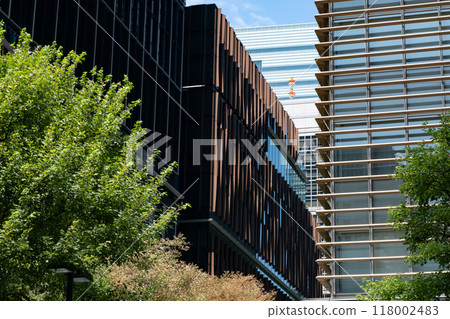 Scenery of the green office district of Marunouchi, Tokyo 118002483