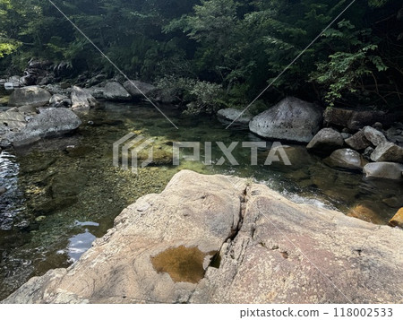 Gifu's beautiful and clear stream, Itadori River Gifu's beautiful and clear stream, Itadori River 118002533