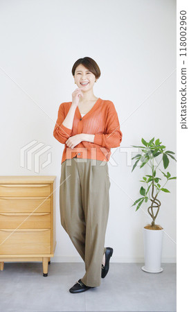 Women's autumn and summer fashion coordination (vertical) 118002960