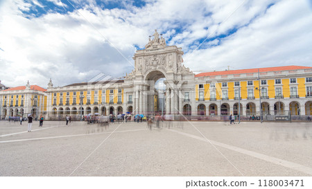 Triumphal arch at Rua Augusta at Commerce square timelapse hyperlapse in Lisbon, Portugal. 118003471