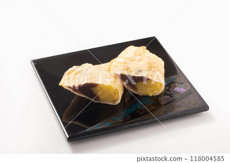 Sweet dumplings (sweet potato, bean paste) Sweet dumplings (sweet potato, bean paste) 118004585